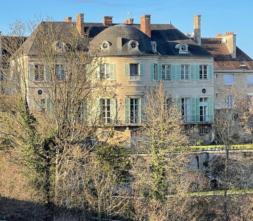 مبيت وإفطار فاليز Castel Saint-Leonard المظهر الخارجي الصورة