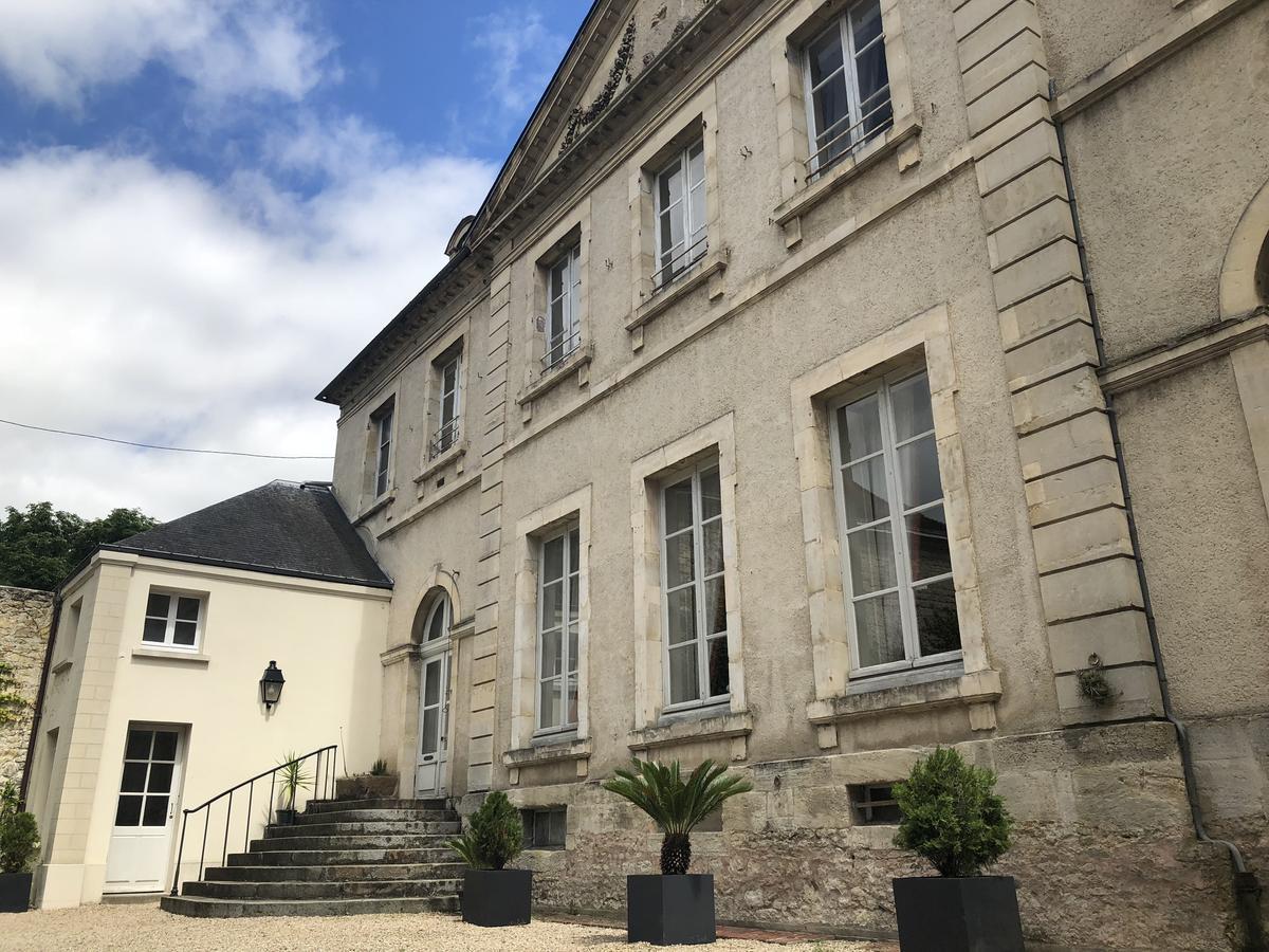 مبيت وإفطار فاليز Castel Saint-Leonard المظهر الخارجي الصورة