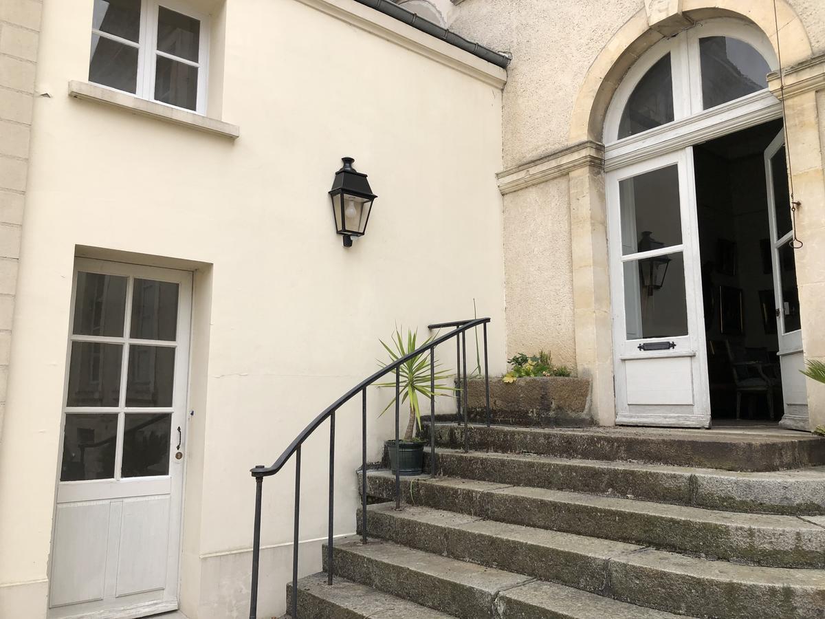مبيت وإفطار فاليز Castel Saint-Leonard المظهر الخارجي الصورة